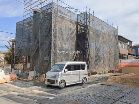 ���ԏ�@���ԃX�y�[�X��2�䕪����܂��I�Z�J���h�J�[�͂������A�o�C�N�⎩�]�ԂȂǂ��u���ꏊ�ɍ���܂���B