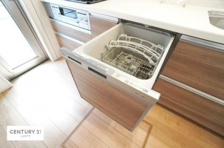 ���d�l�ʐ^(�L�b�`���j�@�H��@�t���̃L�b�`���ł��I�Z���������r��h�~�Ƃ��đ�ϊ��􂷂�֗��Ȏd�l�ł��I�r���g�C���Ȃ̂ŃL�b�`���̏ꏊ����炸�����X�y�[�X���L���g�����Ƃ��o���܂��I(���d�l�j