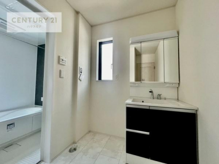 ���ʑ�E���ʏ��@�����t���̖��邢���ʎ��ł��I���C�������ɓ���ւ����ł��Đ����ɕۂ��Ƃ��ł��܂��I���R�����������ނ̂ł����ς̎d�オ����ǂ��Ȃ�܂��ˁI