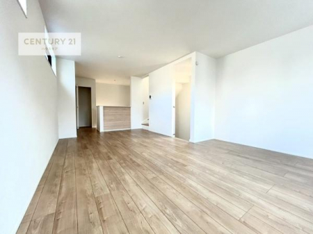 ���r���O�@�J�����̂���L�XLDK�I�\�t�@�[��_�C�j���O�e�[�u����u���Ă������ɂȂ�Ȃ��̂ŉ��K�ɉ߂����܂��I�R�~���j�P�[�V���������₷�����r���O�ł��I