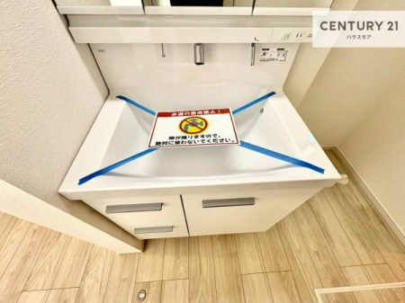 ���ʑ�E���ʏ��@�[�����ʑ�{�E���́A�������˂ɂ����̂ł�����ꂪ�y�X�I���������ۂĂ܂��I
�L���C�Ȑ��ʏ��Ŏ��������̃��`�x�[�V�������オ��܂��ˁI