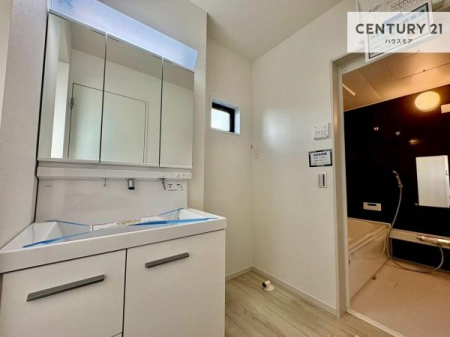 ���ʑ�E���ʏ��@�����t���̖��邢���ʎ��ł��I���C�������ɓ���ւ����ł��Đ����ɕۂ��Ƃ��ł��܂��I���R�����������ނ̂ł����ς̎d�オ����ǂ��Ȃ�܂��ˁI