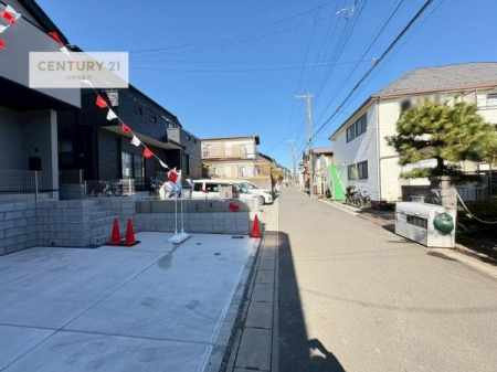 ���̑����n�@�O�ʓ��H��4.4���I�z����ǍD�ȗ��n�ł��B
�Ԍɓ��ꂪ���ȕ������S�ł��ˁB