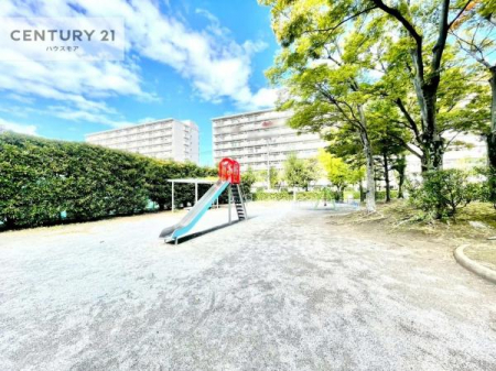 ���̑����p���@�~�n���ɂ͌���������A���q�l�Ƃ̎U����V�я�Ƃ��Ă��g�����������܂��B
�x���ɂ͊O�̋�C���z���A���t���b�V������̂����܂ɂ͂����ł��ˁB