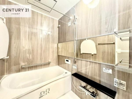 �����@1���̔�����������Ɩ����Ă���闁���ł��B
�������̑f�G�ȃ����N�[�[�V�����ꏊ�ł��I