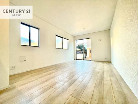 ���r���O�@�J�����̂���L�XLDK�I�\�t�@�[��_�C�j���O�e�[�u����u���Ă������ɂȂ�Ȃ��̂ŉ��K�ɉ߂����܂��I�R�~���j�P�[�V���������₷�����r���O�ł��I