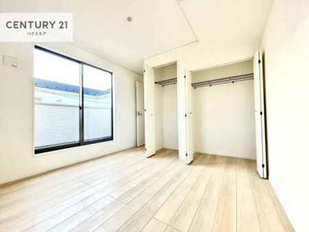 �Q���@�o���R�j�[�ɖʂ��Ă���m���ł��B���邭�����肪����A���C����������ł��܂��I���N���āA�O�ɏo�Ĕw�L�т����[�ċz�����ǂ������}������邱�Ƃ��ł��܂��B