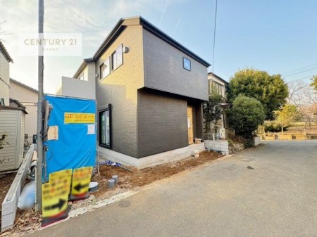 ���ԏ�@���ԃX�y�[�X��2�䕪����܂��I�Z�J���h�J�[�͂������A�o�C�N�⎩�]�ԂȂǂ��u���ꏊ�ɍ���܂���B