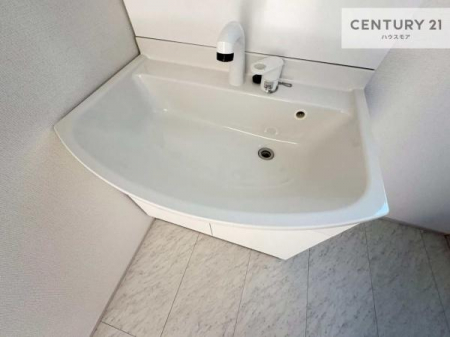 ���ʑ�E���ʏ��@�[�����ʑ�{�E���́A�������˂ɂ����̂ł�����ꂪ�y�X�I���������ۂĂ܂��I
�L���C�Ȑ��ʏ��Ŏ��������̃��`�x�[�V�������オ��܂��ˁI