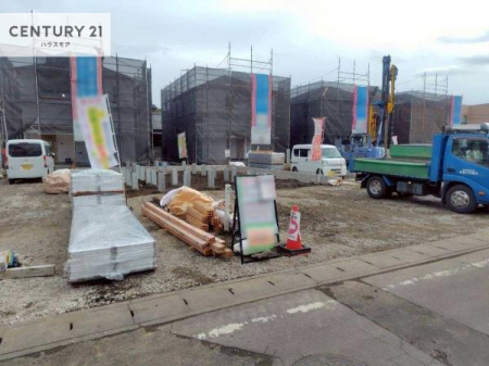 ���̑��@�S7���̃L���C�ȊX���݁B����P�x���������������B�����T���̂������E���v�]�E������ȂǁA�s���Y�Ɋւ��邱�ƂȂ�A�ǂ̂悤�Ȃ��Ƃł����S���ӑΉ������Ē����܂��I