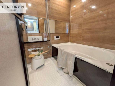 �����@�������������l�̕��͋C�̃o�X���[���́A�����o�Ă��ăo�X�^�C�����[���I
���d���撣���Ă��邲�J���ɂ��D�݂̓����̓����܂����āA�y����ł݂Ă͂������ł��傤���H