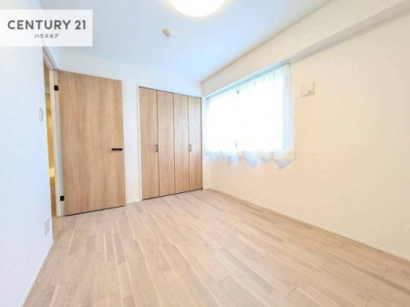 �m���@���[�X�y�[�X�����Ă��܂��I�������X�b�L�����ڂ��鎖���ł��܂��ˁB
�Ƌ��I�΂Ȃ��V���v���ȃf�U�C���ׁ̈A�Ƌ��I�΂����C�ɓ���̋�ԍ�肪�ł������ł��ˁB