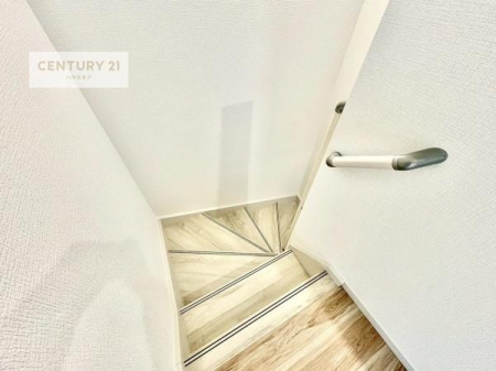 ���̑����ρ@�K�i�͖��邭�萠������Ă��܂��B���q�l�₲�N�z�̕������S���Ă����p�����܂��ˁB