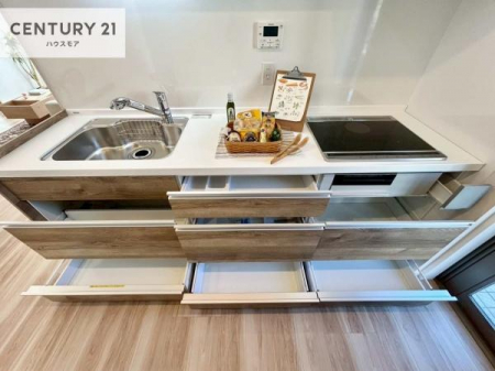 �L�b�`���@���[�X�y�[�X���L�x�ŁA�����X�y�[�X���X�b�L���ƕЕt���Ђ�`�����p�ł��܂��I
���K�ɍ�Ƃ��ł��܂��I�����̗���������܂��I