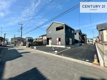 ���̑����n�@�O�ʓ��H5���I�z����ǍD�ȗ��n�ł��B
�Ԍɓ��ꂪ���ȕ������S�ł��ˁB