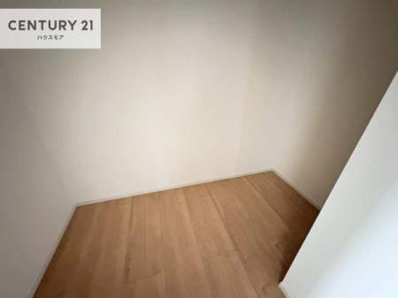 ���[�@�E�H�[�N�C���N���[�[�b�g�t���ł��B��������̂��m���Ȃǂ����[���Ă��������ł��ˁI���ɂ���@�������ȂǋG�ߕ��̑傫�ȉƓd�����[�ł��܂��I