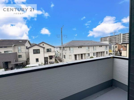 �Z�˂���̒��]�ʐ^�@���ꂽ���ɂ͐�������n����J���I�Ȏ��Ԃ��y���߂܂��B�C�����̗ǂ������ʂ蔲����X���݂ł��I
