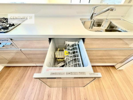 �L�b�`���@�H��@�t���I�Z��������~��͎�r��h�~�Ƃ��đ劈�􂵂܂��I�r���g�C���d�l�Ȃ̂ŁA�ꏊ����炸�����X�y�[�X���L���g���Ď�ۂ悭��Ƃ��o���܂��I