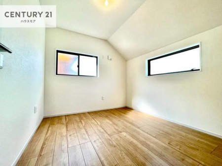 �m���@2�ʍ̌����m�ۂ������邢�����́A���ʂ����ǂ��A���邭��ϋ��S�n�̗ǂ���ԂƂȂ��Ă���܂��B�����b�N�X���ĉ߂�����S�n�̗ǂ��������ł��I