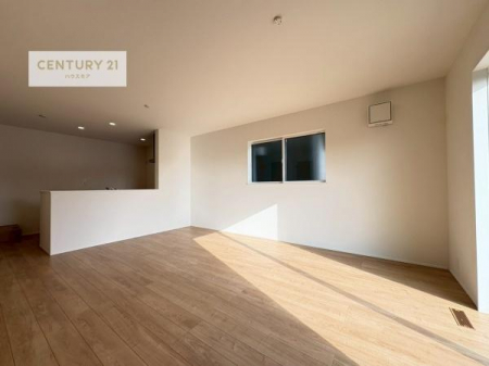 ���r���O�@�L�X�_�C�j���O�X�y�[�X�I������肨�H���B�΂��������y�������Ԃ��߂����܂��B���X�̔���������܂��I