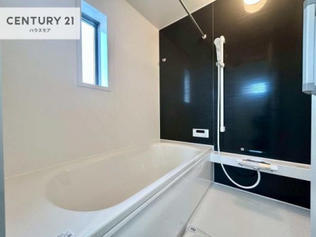 �����@�������������l�̕��͋C�̃o�X���[���́A�����o�Ă��ăo�X�^�C�����[���I
���d���撣���Ă��邲�J���ɂ��D�݂̓����̓����܂����āA�y����ł݂Ă͂������ł��傤���H