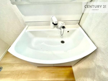 ���ʑ�E���ʏ��@�[�����ʑ�{�E���́A�������˂ɂ����̂ł�����ꂪ�y�X�I���������ۂĂ܂��I
�L���C�Ȑ��ʏ��Ŏ��������̃��`�x�[�V�������オ��܂��ˁI