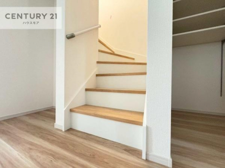 ���̑����ρ@�K�i�͖��邭�萠������Ă��܂��B���q�l�₲�N�z�̕������S���Ă����p�����܂��ˁB