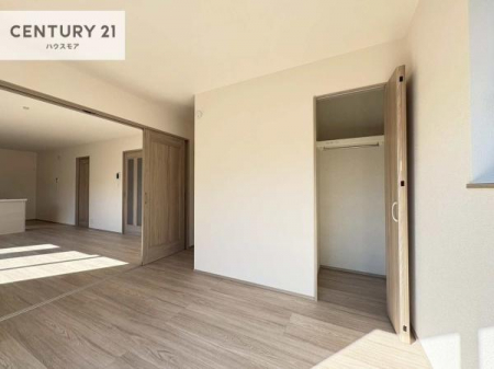 ���r���O�ȊO�̋����@���r���O�Ɨאڂ����m���ł��I�Ǝ��̋x�e�X�y�[�X��L�b�Y�X�y�[�X�Ƃ��Ċ��p����̂��悳�����ł��ˁI