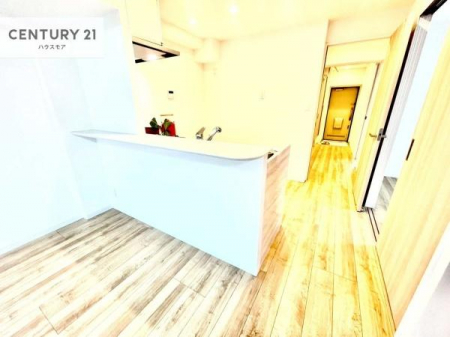 ���r���O�@���r���O�S�̂����n����ΖʃL�b�`���Ȃ̂ŁA���q�l�̗l�q�������Ȃ����Ƃ��ł���q��Ă����₷�����S�ȊԎ�ł��I