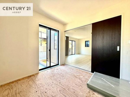 �a���@�܂���͕~����Ă���܂��񂪁A���r���O�Ɨאڂ��Ă���a���ł��I�q�ԂƂ��Ă͂������A�Ǝ��̋x�e�X�y�[�X�Ƃ��Ďg�p����̂������ł��ˁI