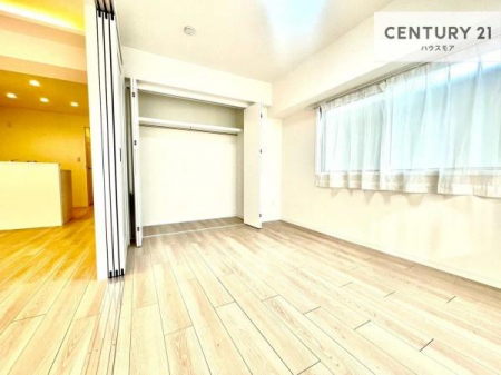 ���r���O�ȊO�̋����@���[�X�y�[�X�����Ă��܂��I�������X�b�L�����ڂ��鎖���ł��܂��ˁB
�Ƌ��I�΂Ȃ��V���v���ȃf�U�C���ׁ̈A�Ƌ��I�΂����C�ɓ���̋�ԍ�肪�ł������ł��ˁB