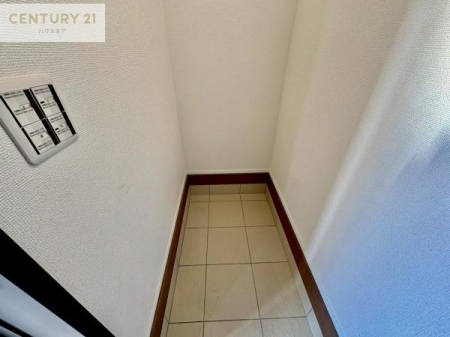 ���[�@�V���[�Y�C���N���[�N�t���I
���֎��[���[�����Ă��܂��I�C�����łȂ��x�r�[�J�[��܂��ݎ��]�Ԃ̎��[�ɂ��I���֎��肪�X�b�L���ƕЕt���܂��ˁI