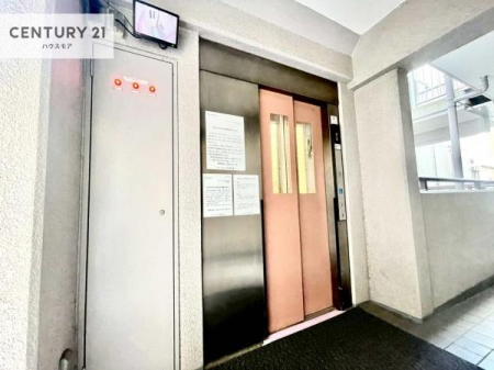 ���̑����p���@�G���x�[�^�[�����ŁA���X�̈ړ������K�B
�����̓��₨�ו��̑������ł��A�X���[�Y�ɂ��A��������܂��I