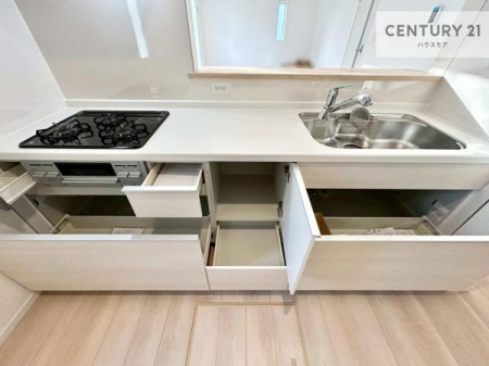 �L�b�`���@���[�X�y�[�X���L�x�ŁA�����X�y�[�X���X�b�L���ƕЕt���Ђ�`�����p�ł��܂��I
���K�ɍ�Ƃ��ł��܂��I�����̗���������܂��I