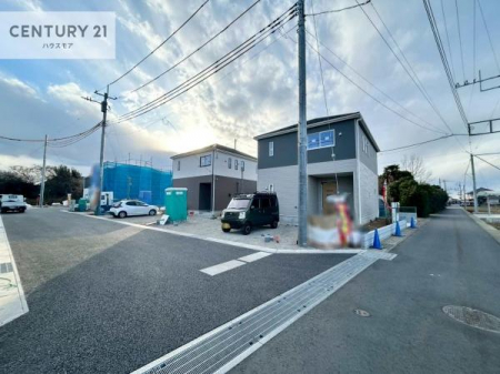 ���̑����n�@�O�ʓ��H��6���~4���I�z����ǍD�ȗ��n�ł��B
�Ԍɓ��ꂪ���ȕ������S�ł��ˁB