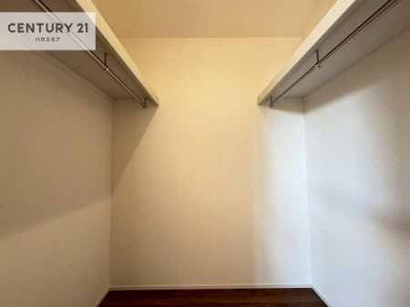 ���[�@�E�H�[�N�C���N���[�[�b�g�t���ł��B��������̂��m���Ȃǂ����[���Ă��������ł��ˁI���ɂ���@�������ȂǋG�ߕ��̑傫�ȉƓd�����[�ł��܂��I