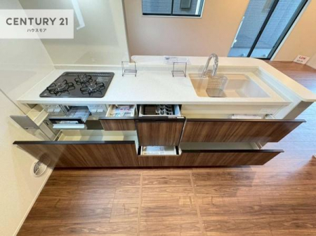 �L�b�`���@���[�X�y�[�X���L�x�ŁA�����X�y�[�X���X�b�L���ƕЕt���Ђ�`�����p�ł��܂��I
���K�ɍ�Ƃ��ł��܂��I�����̗���������܂��I