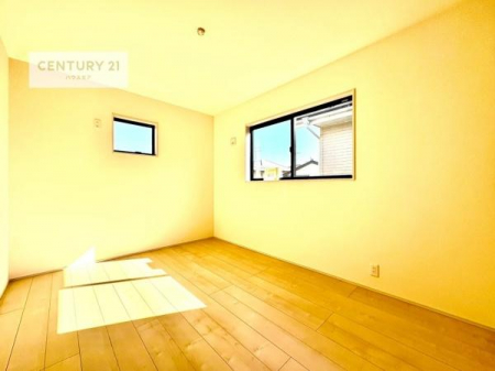 �m���@2�ʍ̌����m�ۂ������邢�����́A���ʂ����ǂ��A���邭��ϋ��S�n�̗ǂ���ԂƂȂ��Ă���܂��B�����b�N�X���ĉ߂�����S�n�̗ǂ��������ł��I