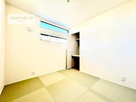 �a���@���r���O�Ɨאڂ����a���ł��I�Ǝ��̋x�e�X�y�[�X��L�b�Y�X�y�[�X�Ƃ��Ċ��p����̂��悳�����ł��ˁI
�a���̎g�����͖�����I���[�X�y�[�X�������Ղ�ł��I