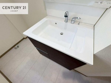 ���ʑ�E���ʏ��@�[�����ʑ�{�E���́A�������˂ɂ����̂ł�����ꂪ�y�X�I���������ۂĂ܂��I
�L���C�Ȑ��ʏ��Ŏ��������̃��`�x�[�V�������オ��܂��ˁI