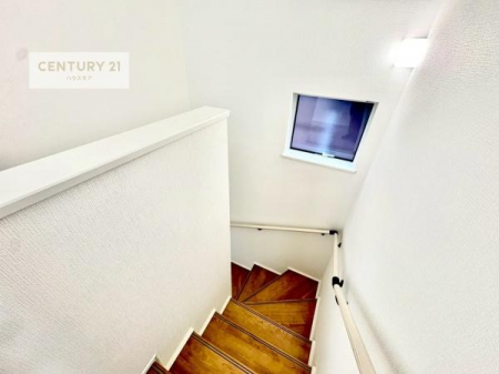 ���̑����ρ@�K�i�͖��邭�萠������Ă��܂��B���q�l�₲�N�z�̕������S���Ă����p�����܂��ˁB