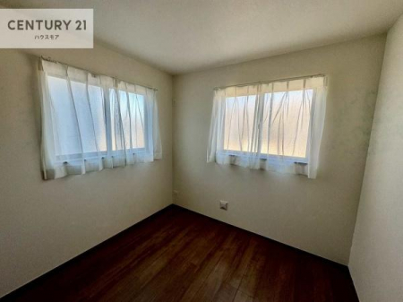 ���r���O�ȊO�̋����@�V���v���Ƀf�U�C������Ă��邽�߁A�Ƌ��I�т܂���I
���C�ɓ���̉Ƌ��u���Ă��낰���Ԃ���邱�Ƃ��ł��܂��B