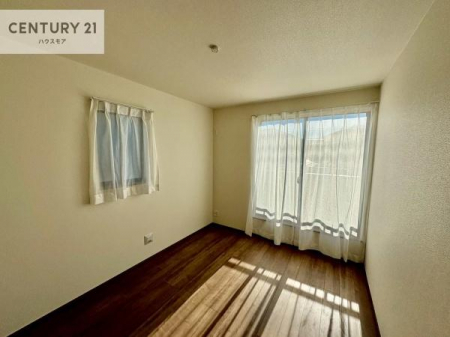 �Q���@�o���R�j�[�ɖʂ��Ă���m���ł��B���邭�����肪����A���C����������ł��܂��I���N���āA�O�ɏo�Ĕw�L�т����[�ċz�����ǂ������}������邱�Ƃ��ł��܂��B