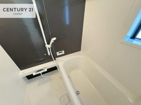 �����@�������������l�̕��͋C�̃o�X���[���́A�����o�Ă��ăo�X�^�C�����[���I
���d���撣���Ă��邲�J���ɂ��D�݂̓����̓����܂����āA�y����ł݂Ă͂������ł��傤���H