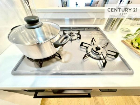 �L�b�`���@�R�����͎O������̂ł������̓����i�s���ł��܂��B
�������O�����t���ł��B�����X�y�[�X���L�X���Ă���׍�Ƃ����₷���I�g�����肪�ǂ��V�X�e���L�b�`���ł��I