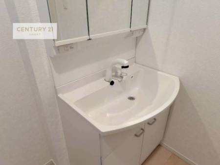 ���ʑ�E���ʏ��@�[�����ʑ�{�E���́A�������˂ɂ����̂ł�����ꂪ�y�X�I���������ۂĂ܂��I
�L���C�Ȑ��ʏ��Ŏ��������̃��`�x�[�V�������オ��܂��ˁI