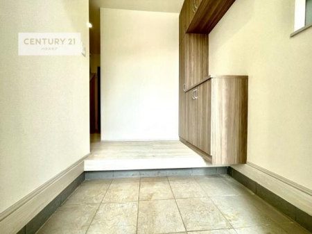 ���ց@���ċA���Ă��Ă��A�������܁I�����������Ȃ�A�D�����}������Ă�����ԂɂȂ��Ă��܂��B
���邭��������錺�ւł��I