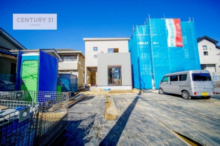 ���ԏ�@���ԃX�y�[�X��2�䕪����܂��I(�Ԏ�ɂ��)�Z�J���h�J�[�͂������A�o�C�N�⎩�]�ԂȂǂ��u���ꏊ�ɍ���܂���B