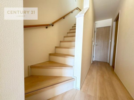 ���̑����ρ@�K�i�͖��邭�萠������Ă��܂��B���q�l�₲�N�z�̕������S���Ă����p�����܂��ˁB
