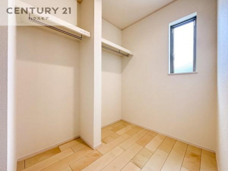 ���d�l�ʐ^(�L�b�`���j�@�L�b�`���̉��ɂ̓p���g���[�t���I����~�߂����o�����o�����Ƃ����₷�����K�ȓ����ł��I��ۂ悭���������Ė������肻���ł��ˁI(���d�l)